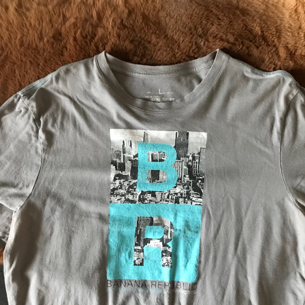 Mens Vintage Banana Republic T-shirt